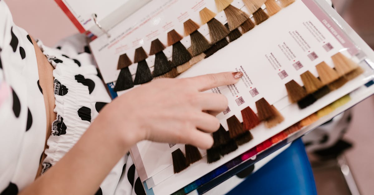 découvrez les tendances et techniques de coloration des cheveux. obtenez des conseils d'experts pour choisir la teinte parfaite qui mettra en valeur votre beauté et votre personnalité.