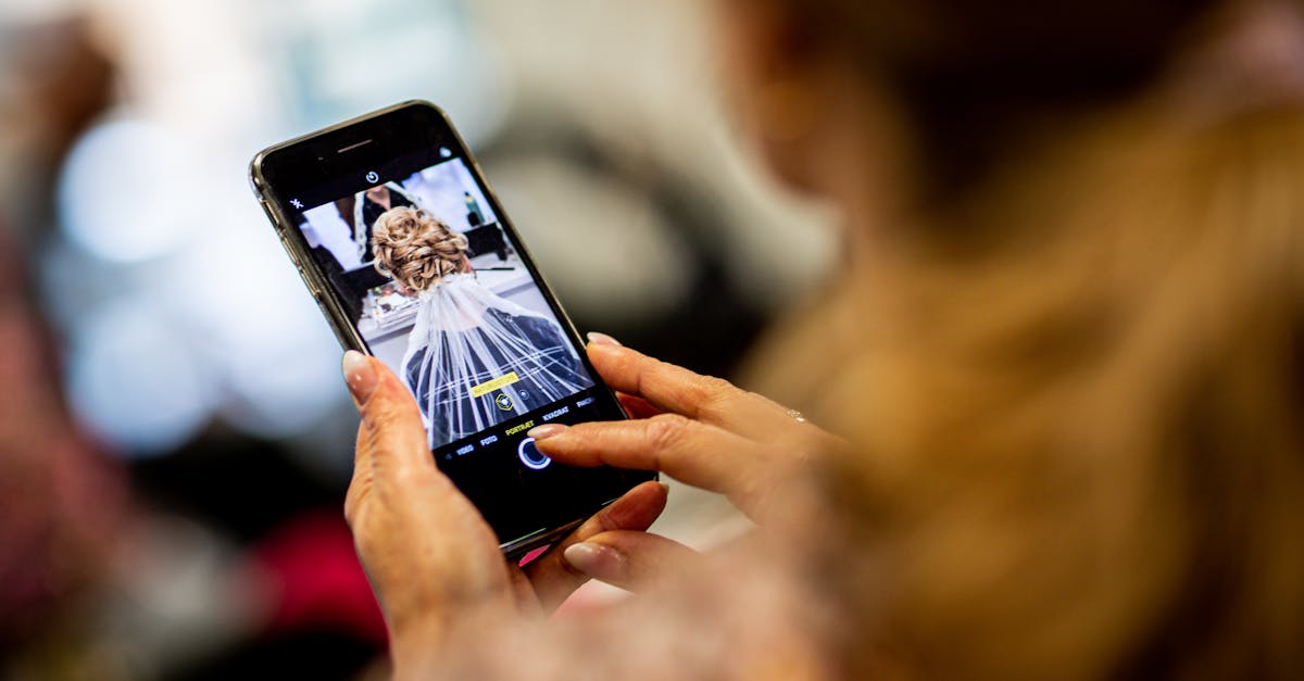découvrez notre appareil de coiffure innovant, conçu pour transformer votre routine capillaire. que ce soit pour lisser, friser ou volumiser vos cheveux, notre appareil répond à tous vos besoins et vous aide à obtenir des résultats professionnels à domicile.