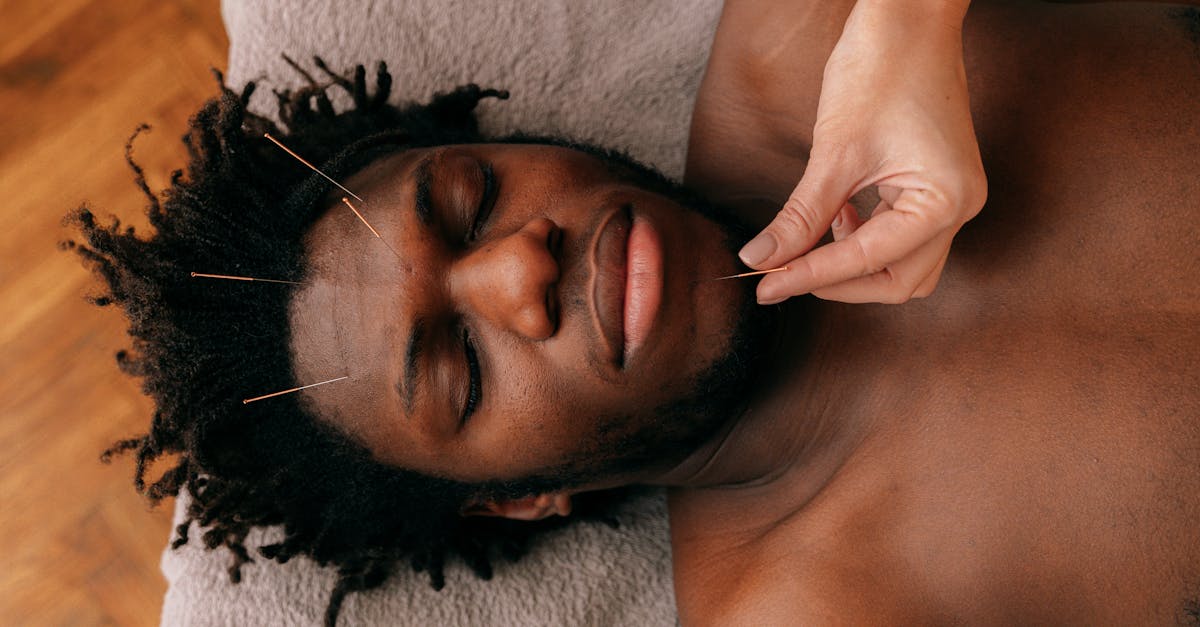 découvrez des traitements efficaces contre la perte de cheveux pour retrouver une chevelure saine et pleine de vie. explorez nos solutions adaptées à tous les types de cheveux et profitez de conseils d'experts pour lutter contre l'alopécie.