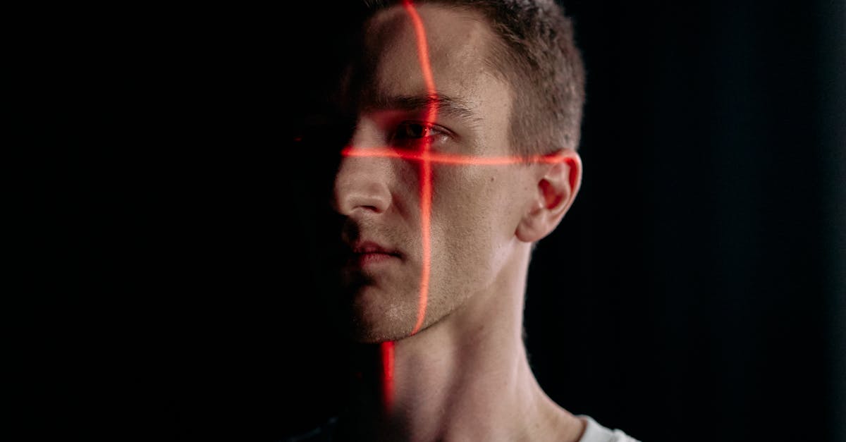 découvrez le monde fascinant du laser : une technologie révolutionnaire aux applications variées, allant de la médecine à l'industrie, en passant par la communication. explorez ses principes, ses innovations et son impact sur notre quotidien.