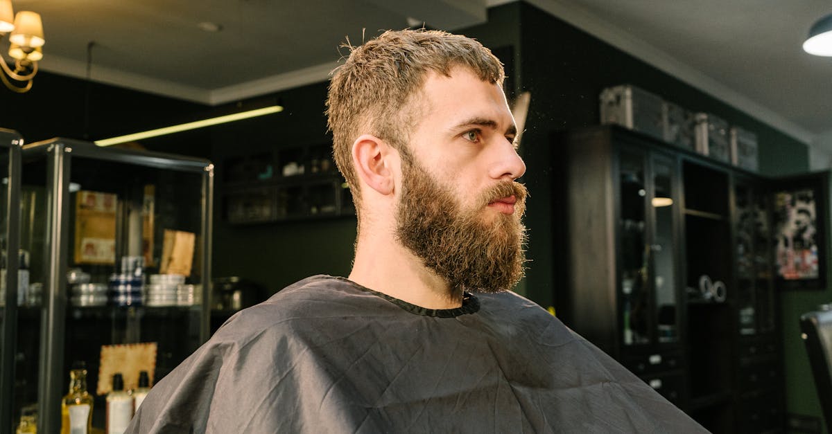 découvrez les salons pour hommes, des espaces dédiés au style et au bien-être. profitez de services de coiffure, de soins esthétiques et d'une ambiance conviviale, spécialement pensés pour les hommes qui souhaitent se sentir bien dans leur peau.